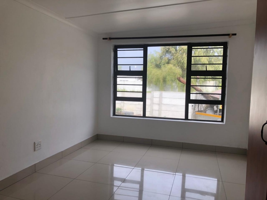 1 Bedroom Property for Sale in Kleinmond Western Cape